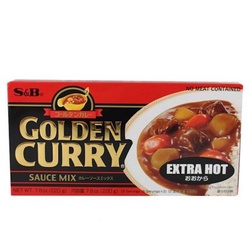 S&B Golden Curry Extra Scharf 220 g